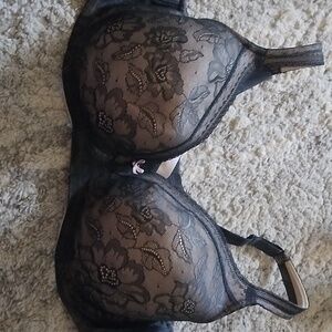 Cacique Bra like new